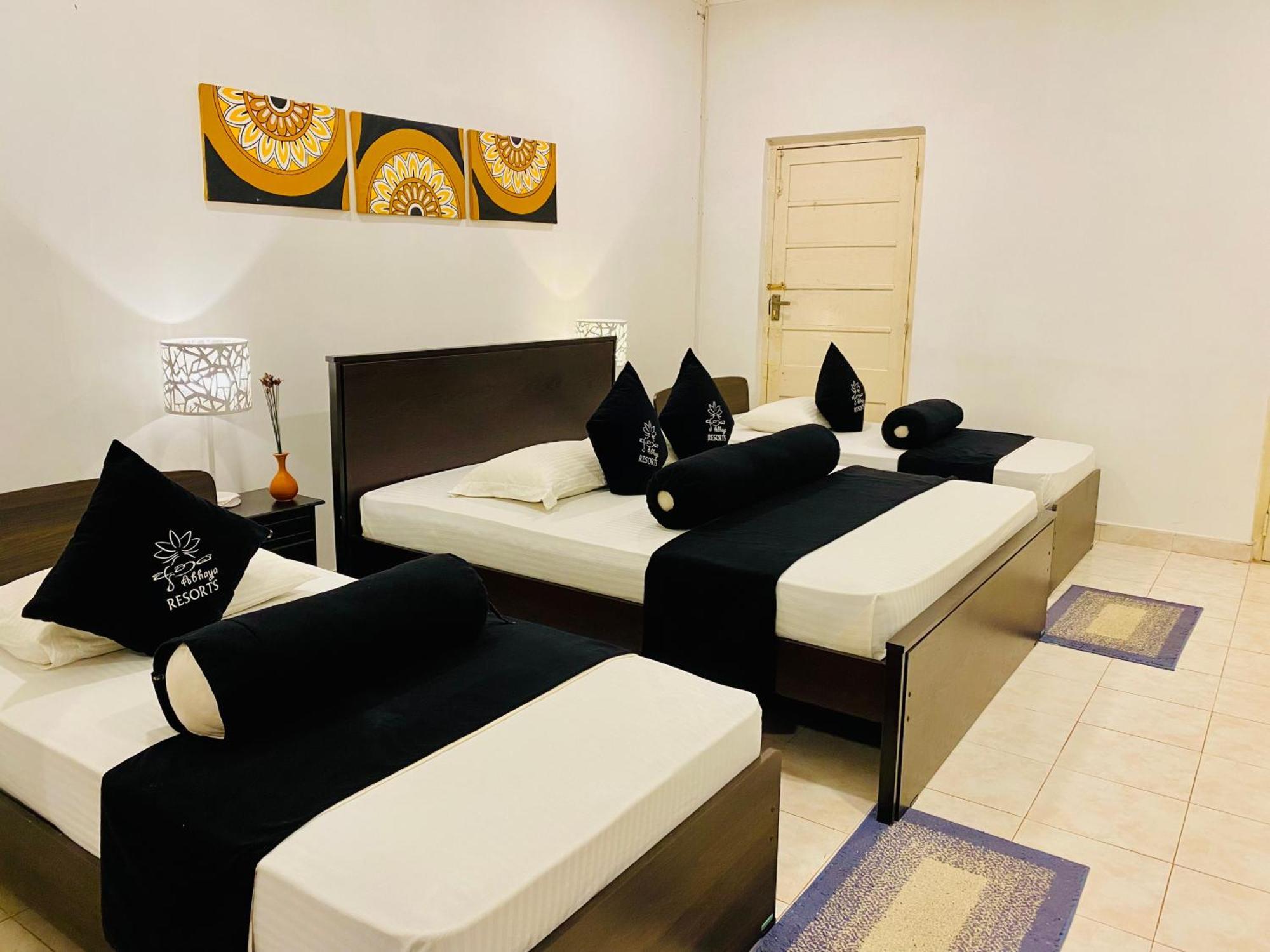 Abhaya Resorts Anuradhapura Exterior photo
